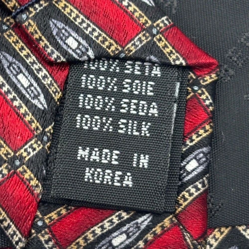 Gianfranco Ruffini Italy Men's 100% Silk Geometric Necktie Red Black Made USA